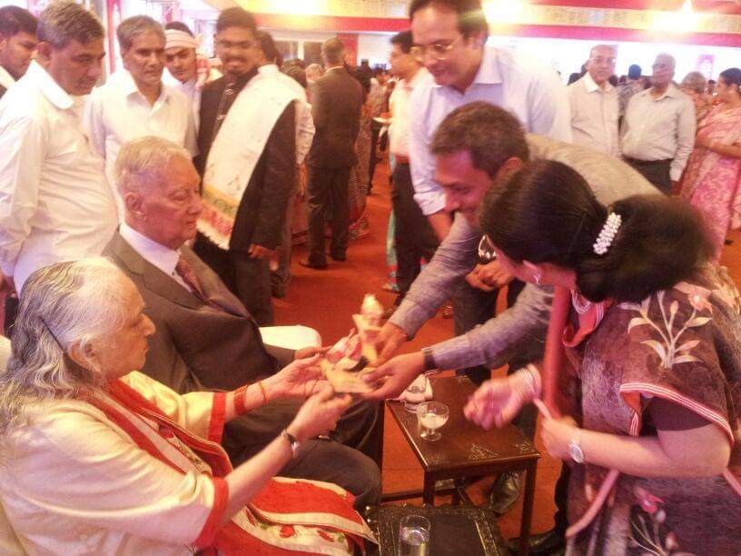 b8740963 2e5e 4f64 886c 2b6c5201bac6